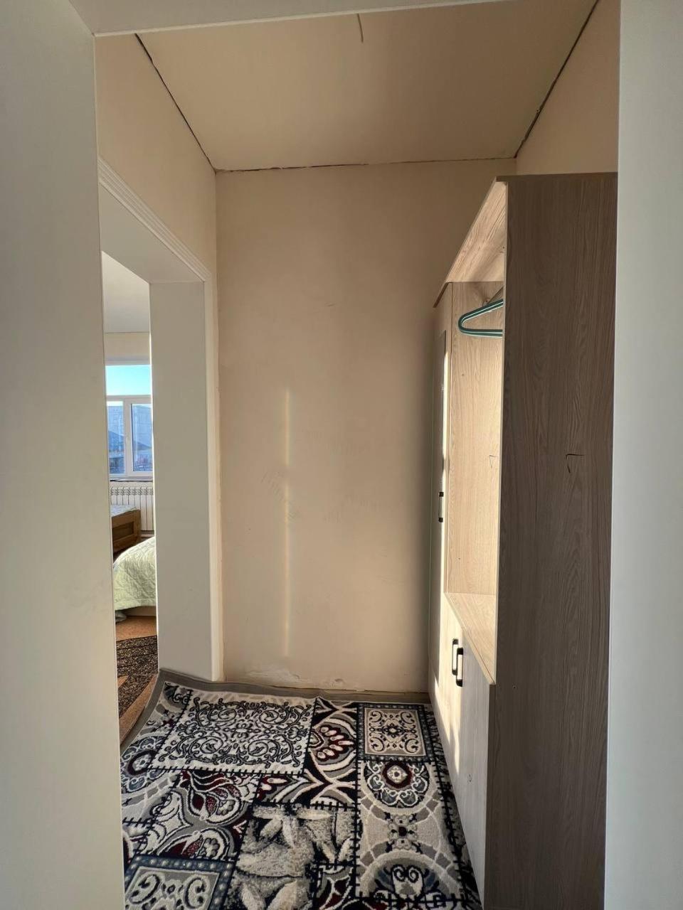 Emir Guest House In Karakol Δωμάτιο φωτογραφία